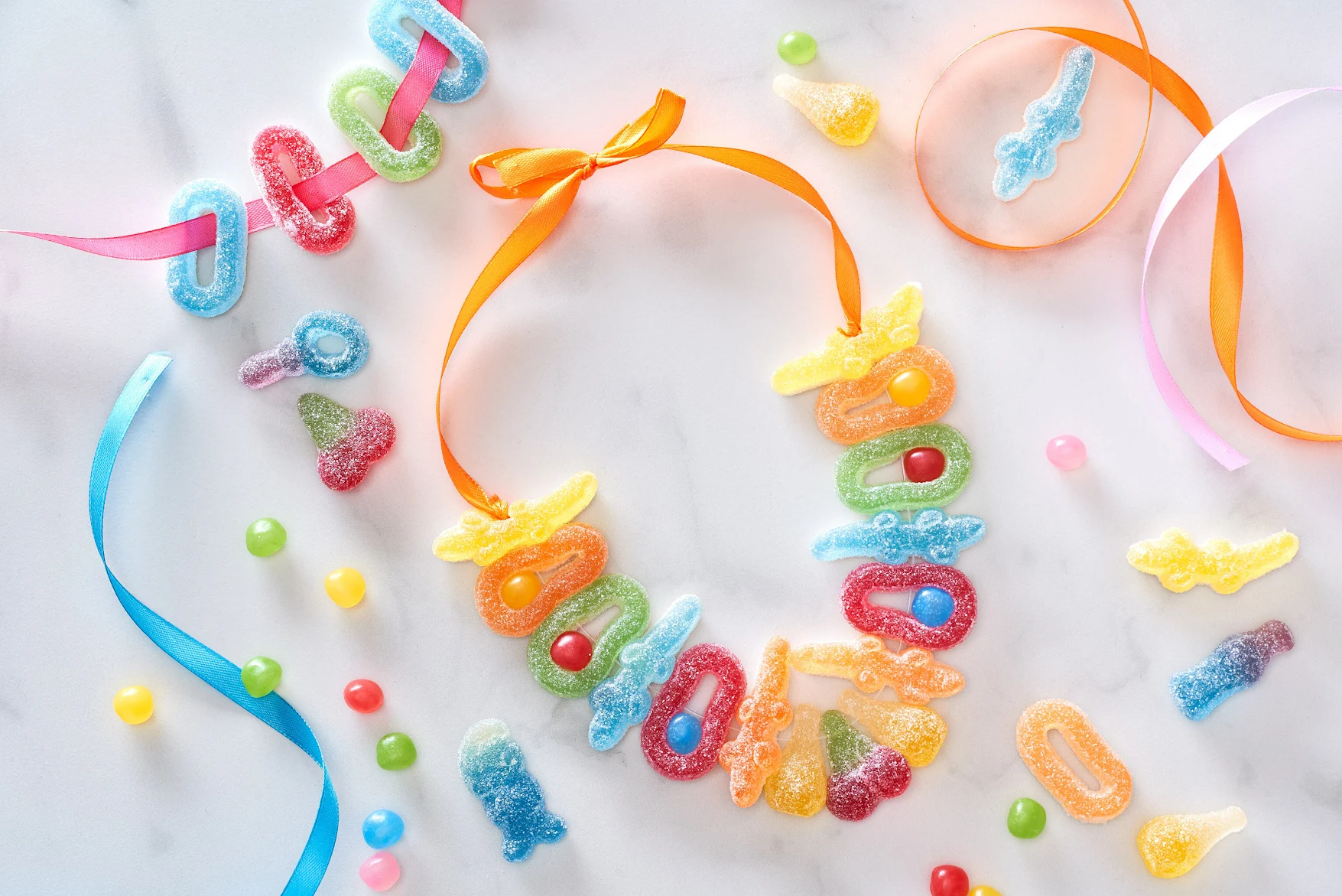 Collar de chuches con Croco Pika y Dragibus